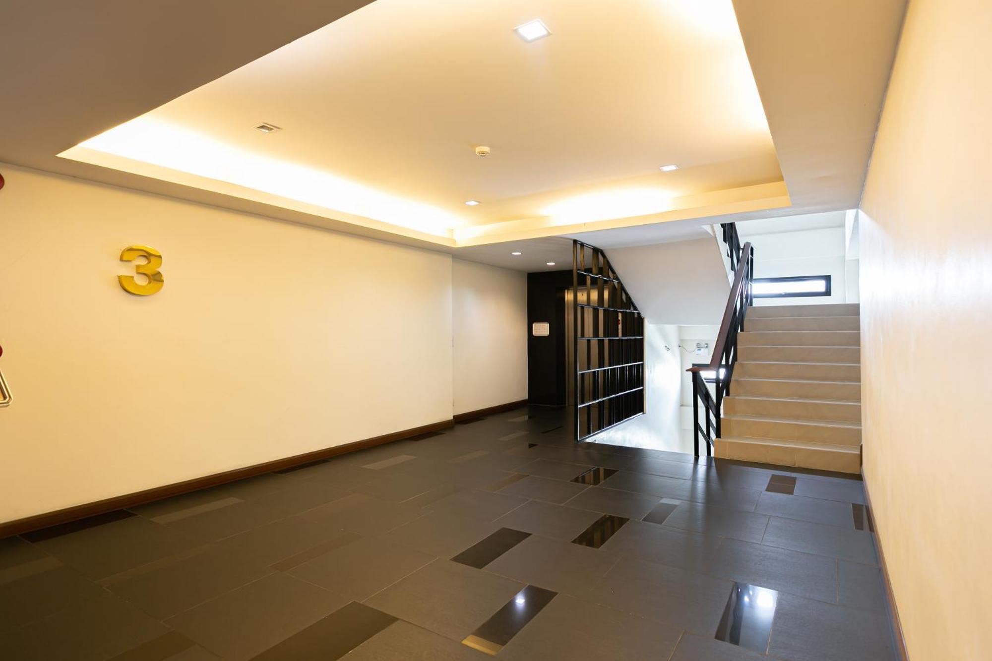 Grand Ratchapruek Hotel Pak Kret Exterior foto